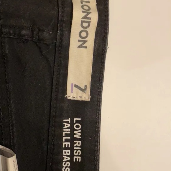 Black jeans short, size 7, brand LONDON - Picture 2 of 3
